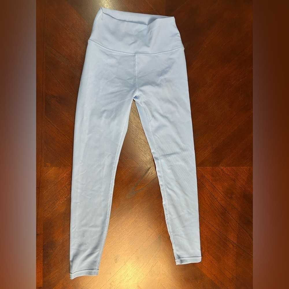 WILO Women's Light Blue High-Waisted Leggings SIZE S
